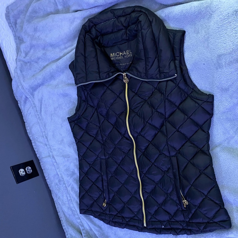 Michael Kors NEW vest black and gold